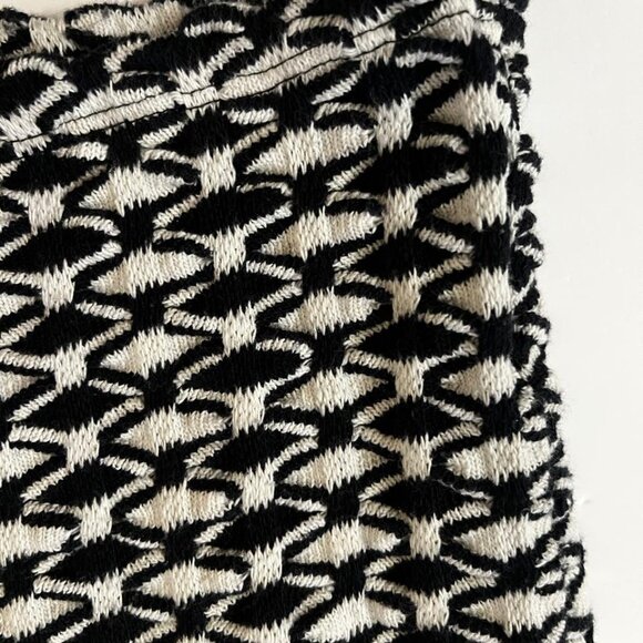 Zara black & white houndstooth knit wide leg cropped pants women’s size medium - Picture 3 of 4